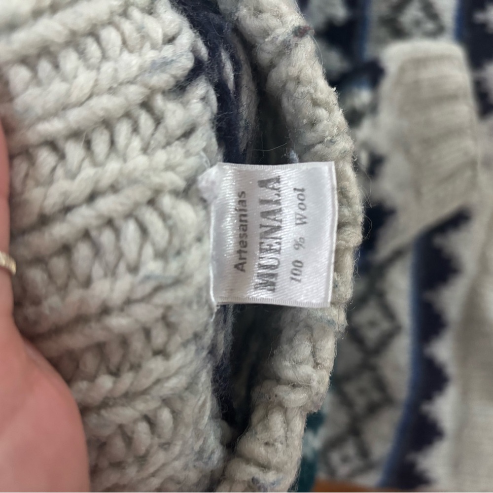 Cozy Patterned Sweater - image 3